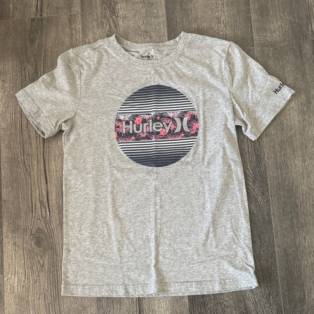 Hurley Gray Cotton T-Shirt size medium (10-12)